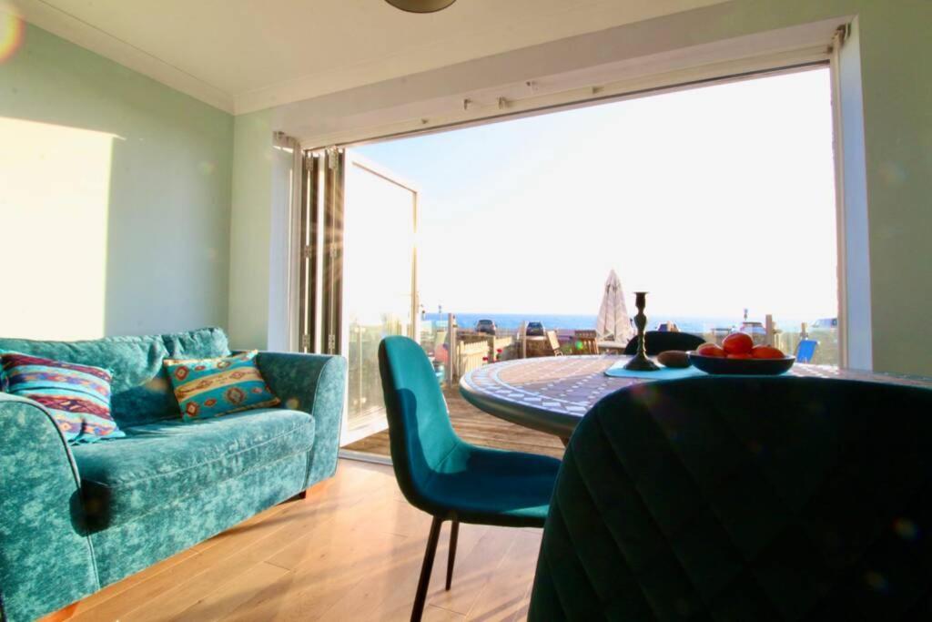 Serenity "Your Calm Seafront Retreat" By Air Premier Seaford Bagian luar foto